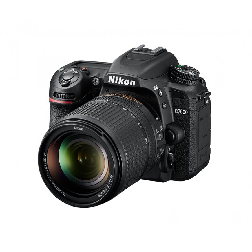 Nikon D7500 + AF-S DX NIKKOR 18-140 VR SLR-kamerapakkaus 20,9 MP CMOS 5568 x 3712 pikseliä musta – 3