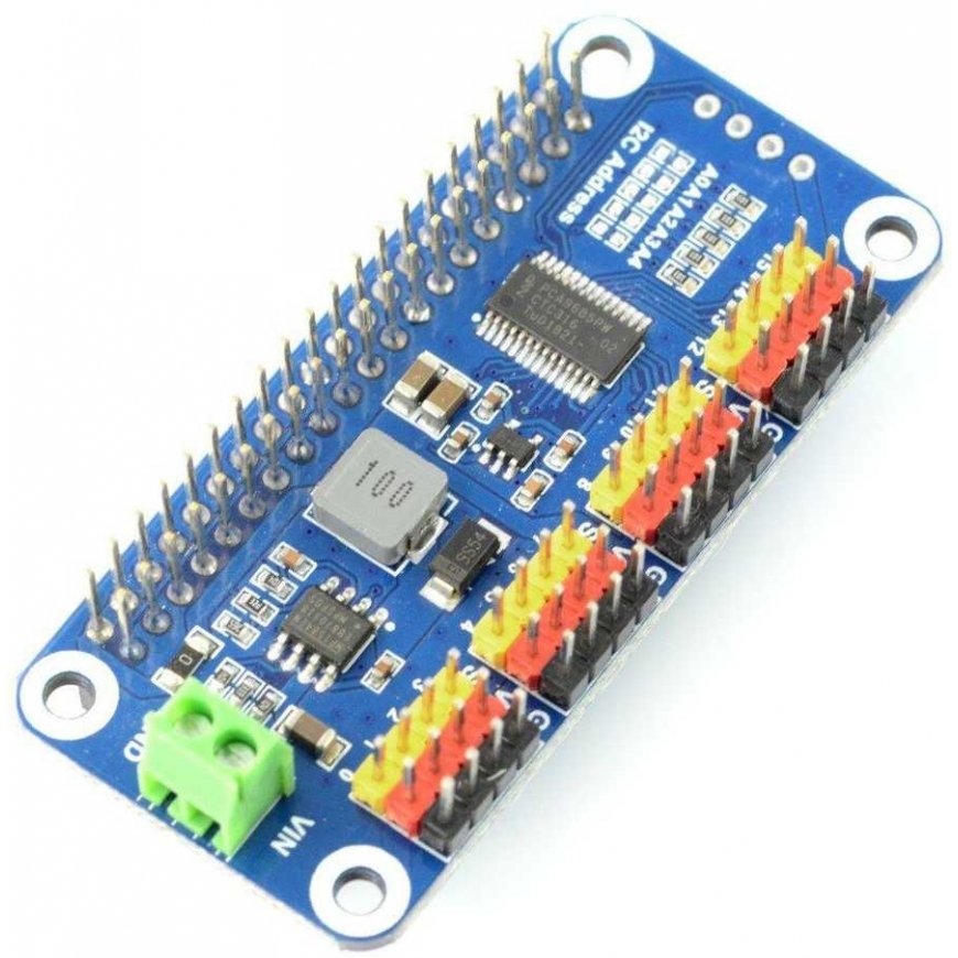 Servo controller board for Raspberry Pi, 16 channels, 12 bits, I2C, Waveshare 15275