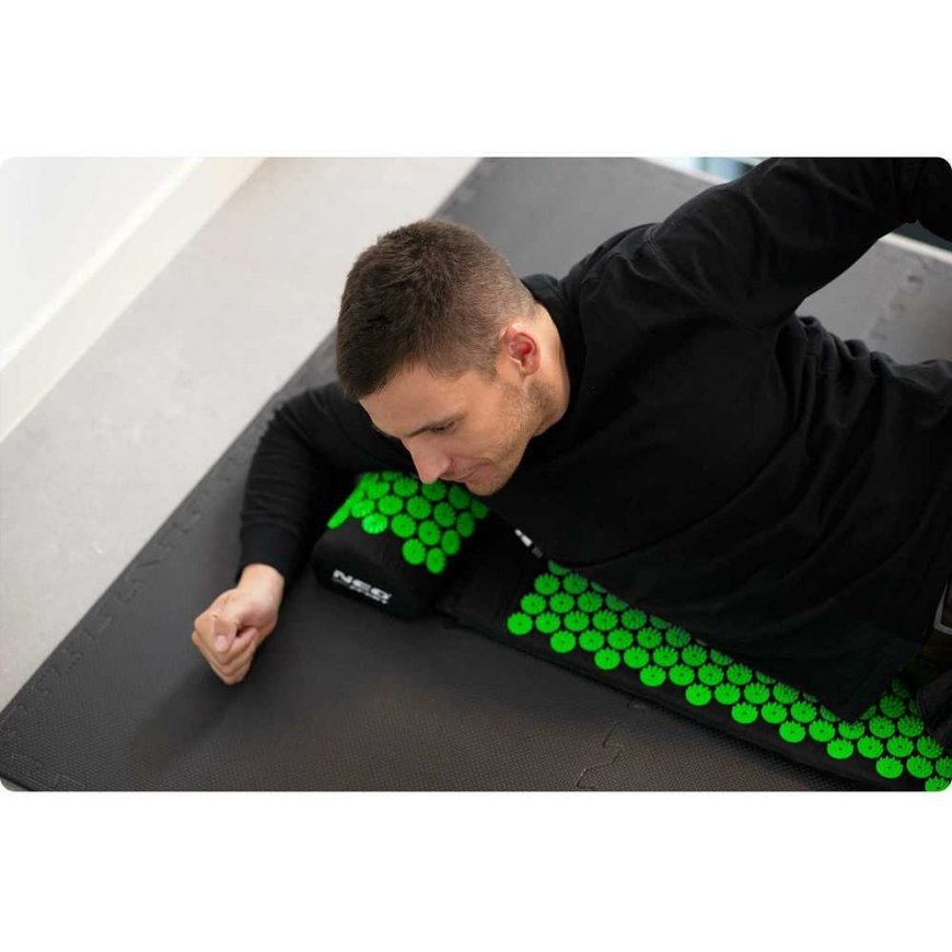 Dotted mat with spikes Neo-Sport NS-901 black and green – 5
