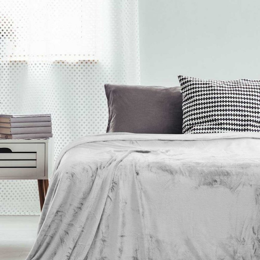 DecoKing CLASSIC Blanket MIC color white