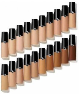Giorgio Armani Luminous Silk -peitevoide 12 ml 3 peitevoidetta