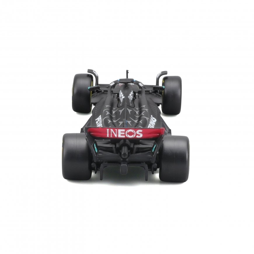 BBURAGO Mercedes AMG F1 63 (Russel) Sporta mašīnas modelis Iepriekš samontēts 1:43 – 4