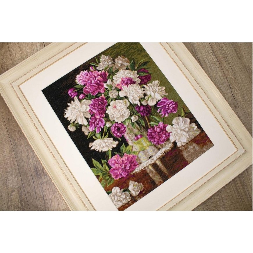 luca S Red and white peonies SG608 – 5