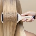 Sisley The Brush Universāls Lāpstiņveida matu suka Melns, Koks 1 pcs Sisley The Brush Universāls Lāpstiņveida matu suka Melns, Koks 1 pcs