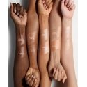 Fenty Beauty Eaze Drop`Lit -kosteuttava hehkuvoide 36 ml Fenty Beauty Eaze Drop`Lit -kosteuttava hehkuvoide 36 ml