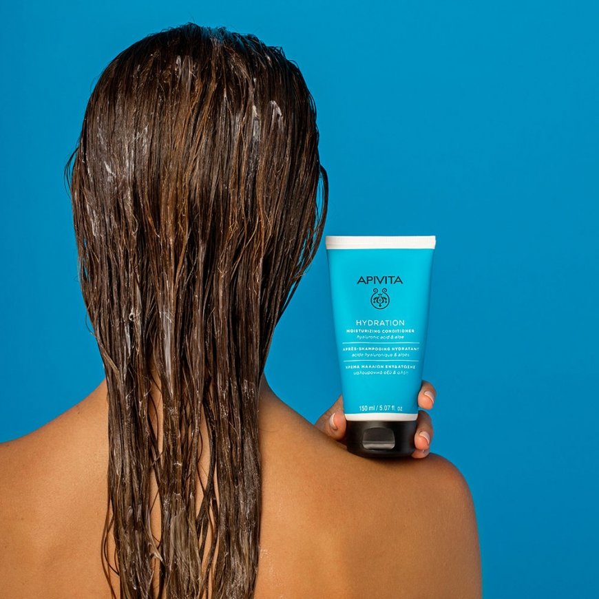 Apivita Moisturizing conditioner with hyaluronic acid
