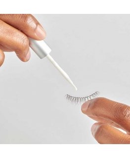 KISS „Super Stick“ 5 dienų ilgalaikio nešiojimo blakstienų klijai (nuimami blakstienų klijai), skaidrūs, 4,8 g