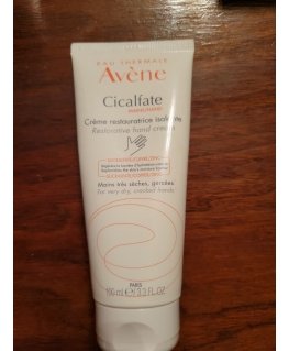Restorative Barier Cream for Dry and Crushed Skin by Cicalfate (