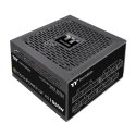 Thermaltake TOUGHPOWER GF A3 toiteallika komponent 1050 W 24-pin ATX ATX Must Thermaltake TOUGHPOWER GF A3 toiteallika komponent 1050 W 24-pin ATX ATX Must