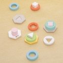 CLASSIC WORLD Montessori muotojen ja värien lajittelupuzzle-torni CLASSIC WORLD Montessori muotojen ja värien lajittelupuzzle-torni