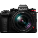 Panasonic Lumix S1RII runko + 24-105 mm F/4 Panasonic Lumix S1RII runko + 24-105 mm F/4
