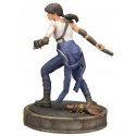 DarkHorse Dark Horse Fallout Lucy figuur | 18 cm DarkHorse Dark Horse Fallout Lucy figuur | 18 cm