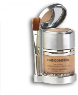 Essence Cosmetics Etre Belle Tc peitevoide ja meikki 7