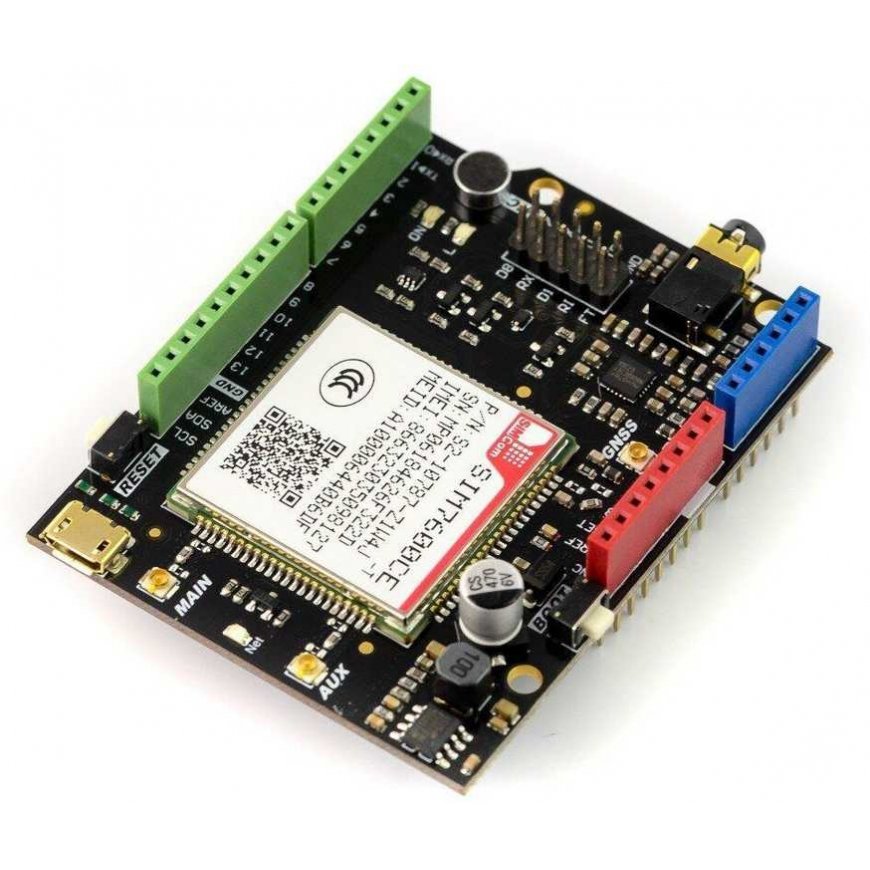 DFRobot SIM7600CE-T 4G (LTE) module designed for Arduino