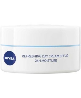 Nivea Essential Refreshing Day Cream SPF 30 moisturizing day cream, 50 ml
