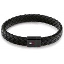 Tommy Hilfiger Musta nahkaranneke teräksisella sulkimella 2790331 Tommy Hilfiger Musta nahkaranneke teräksisella sulkimella 2790331