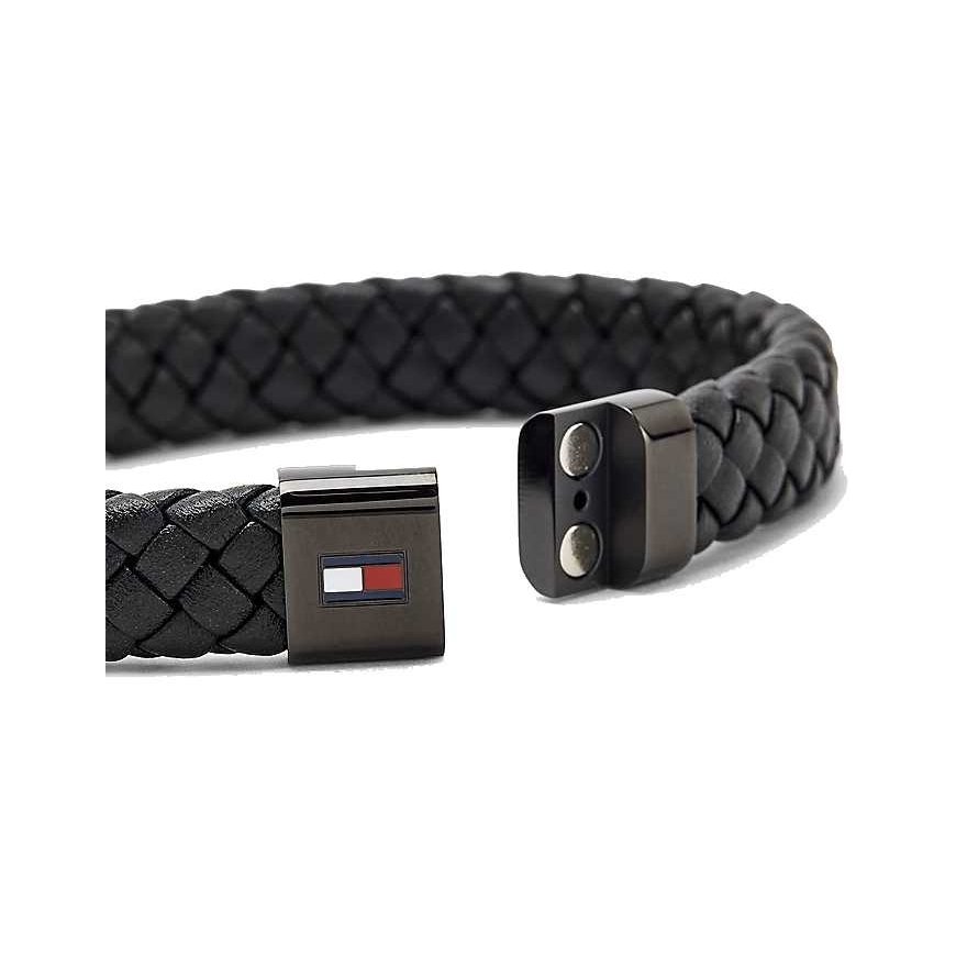 Tommy Hilfiger Musta nahkaranneke teräksisella sulkimella 2790331 – 3