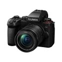 Panasonic Lumix G9 II + 12-60mm F3.5-5.6 MILC 25,21 MP Live MOS 11552 x 8672 pikseļi Melns Panasonic Lumix G9 II + 12-60mm F3.5-5.6 MILC 25,21 MP Live MOS 11552 x 8672 pikseļi Melns