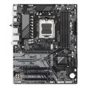GIGABYTE B650 UD AX emolevy AMD B650 Pistoke AM5 ATX GIGABYTE B650 UD AX emolevy AMD B650 Pistoke AM5 ATX