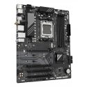 GIGABYTE B650 UD AX motherboard GIGABYTE B650 UD AX motherboard