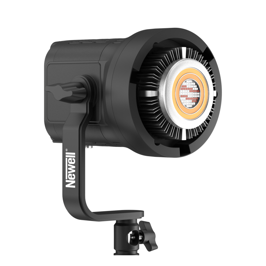 Lubinis šviestuvas „Newell Pravaha Max 135 WB“ LED lempa (3000–6500 K) – 3