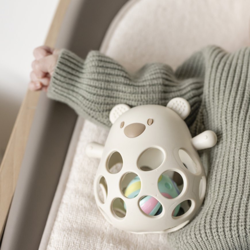 NATTOU Silicone Bear rattle with a ball beige – 3