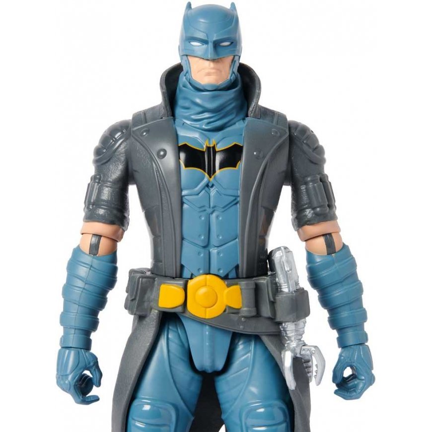 DC Comics Batman didelė figūrėlė lėlė su juodu paltu 30 cm – 2