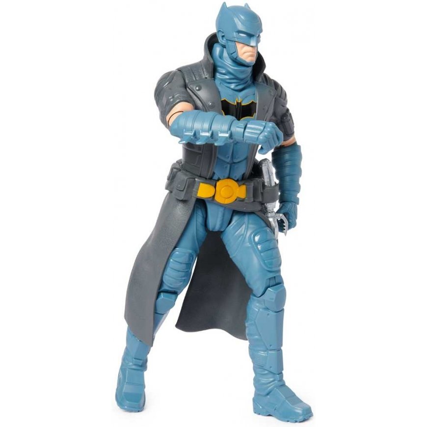 DC Comics Batman didelė figūrėlė lėlė su juodu paltu 30 cm – 3