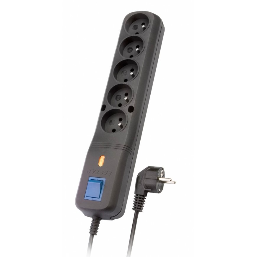 LESTAR LV 530W pagarinātājs 1,5