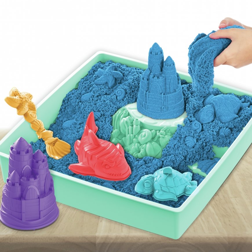 Kinetic Sand , Sandbox Set with 1lb Blue Play Sand, 4 Tools & Molds, Storage, Sensory Toys for Kids – 3
