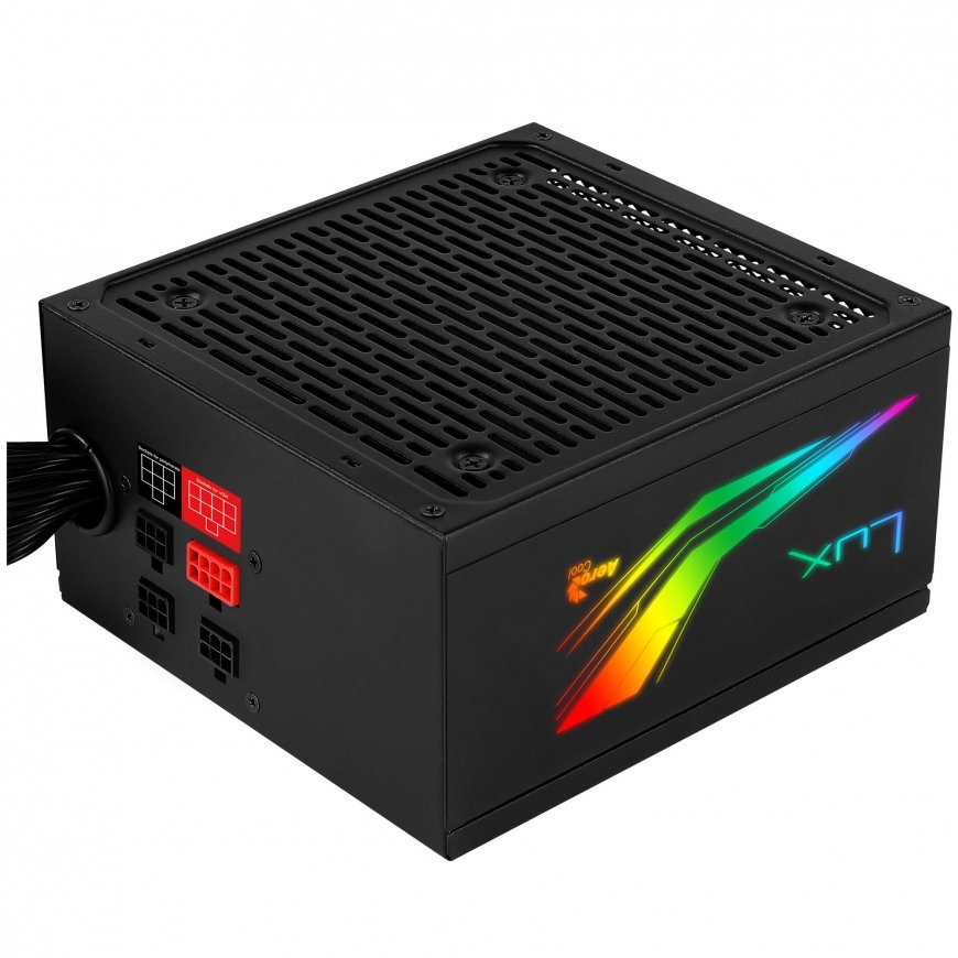 Aerocool LUX RGB 550M barošanas avotu