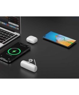 „Rebeltec Powerbank P5 PLUG-IN“ (5000 mAh 10 W) suora liitäntä puhelime USB-C-liitännän kautta