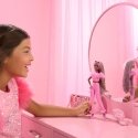 Barbie HYV28 nukk