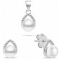 Brilio Silver Рафинированный серебряный набор украшений с жемчугом SET290W (серьги, кулон) Brilio Silver Рафинированный серебряный набор украшений с жемчугом SET290W (серьги, кулон)