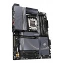 GIGABYTE B850 AI TOP motherboard GIGABYTE B850 AI TOP motherboard