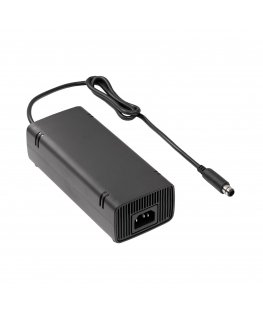 Akyga AK-PD-12 virta-adapteri ja vaihtosuuntaaja Sisätila 135 W musta
