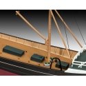 Revell North Sea Trawler Žvejybos laivo modelis Montavimo rinkinys 1:142