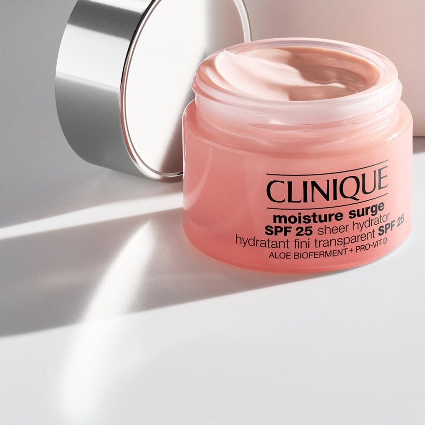 Clinique Moisture Surge SPF 25 Sheer Hydrator увлажнитель для лица Женский 50 ml Крем – 3