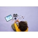 LEGO® Keskiviikko Musta daaliakukka (76784) LEGO® Keskiviikko Musta daaliakukka (76784)