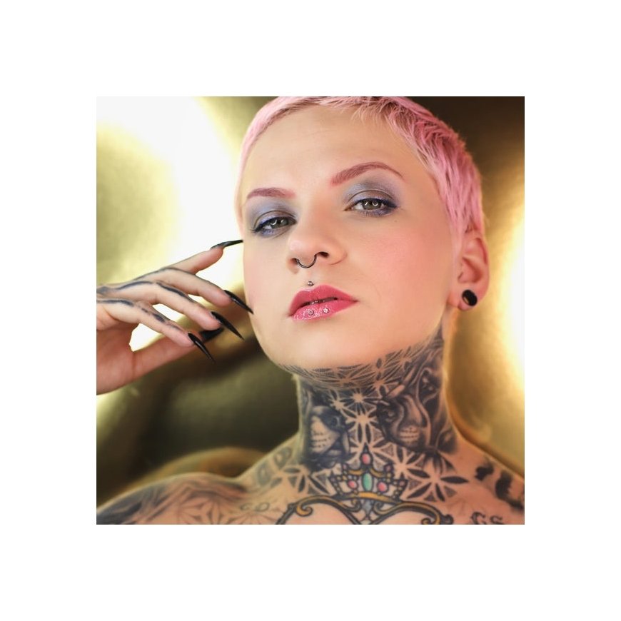 All Tigers Gloss Silence the Critics 601 Glossy Pink 8 ml – 5