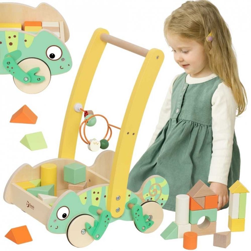 CLASSIC WORLD wooden chameleon walker with blocks