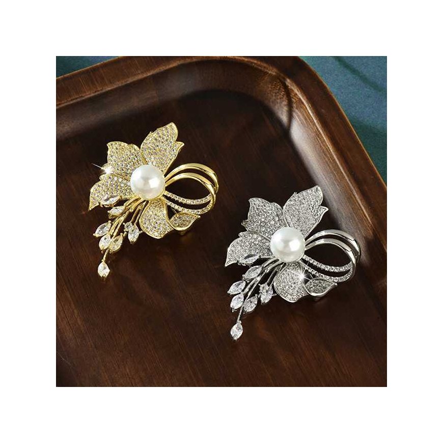 Shiny flower brooch with artificial pearls and silver – 5