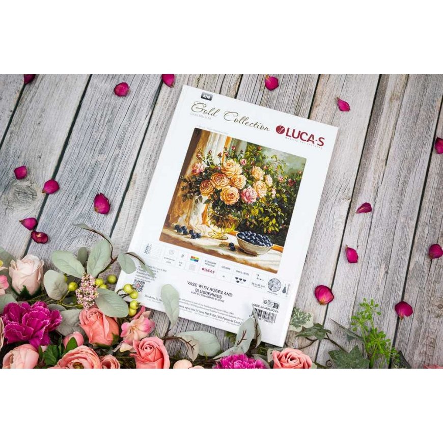 Luca S Kryželiu embroidery kit "Vase with Roses and Blueberries" 35 x 35 cm SB719