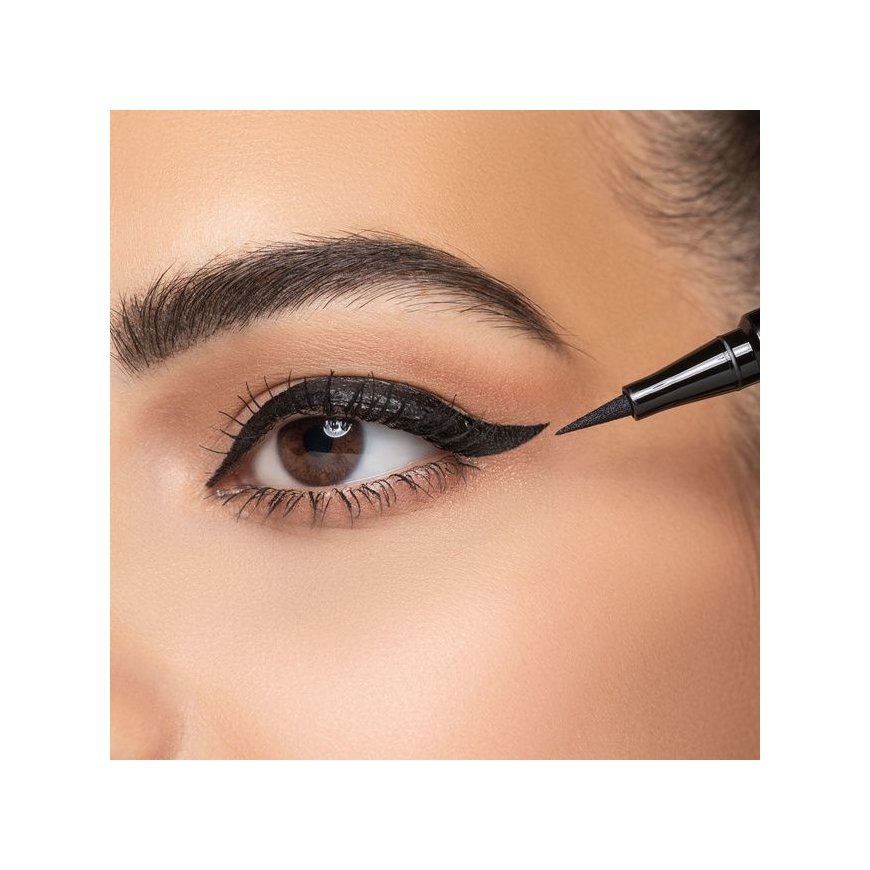 ARTDECO Long Lasting Liquid Liner – 2