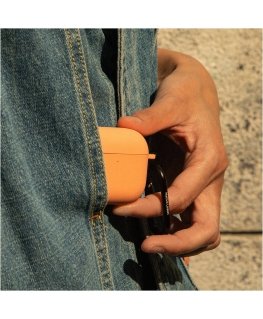 Native Union Active Case - Silikoonist kaitseümbris AirPods 4 jaoks (aprikot)