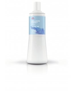 Wella Welloxon Perfect ME+ 6 vol 1.9% plaukų šviesinimo priemonė 1000 ml Skystis Buteliams