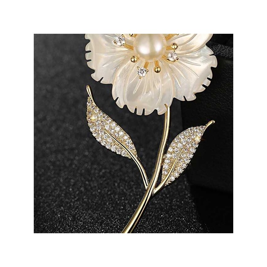 Troļļu piespraude ar pērli ziedā un rhinestones zeltā – 2
