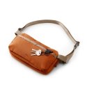 Bag Crossbody UNIQ Denver 5L orange Bag Crossbody UNIQ Denver 5L orange