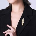 Troli Feather brooch with clear crystals Silver Troli Feather brooch with clear crystals Silver