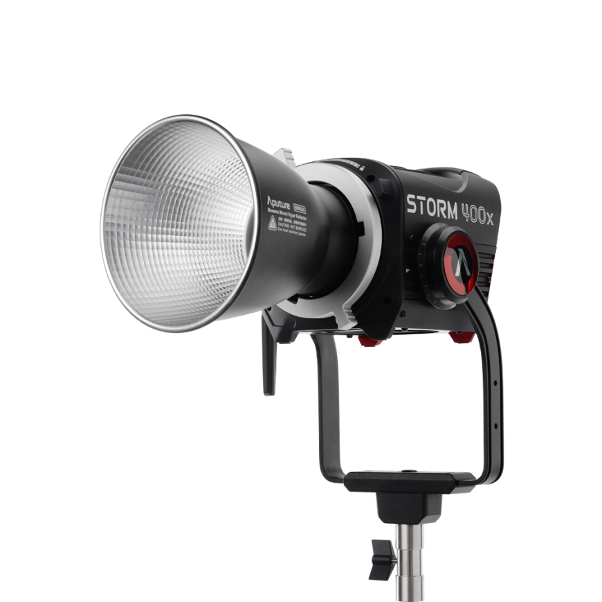 Aputure Storm 400x